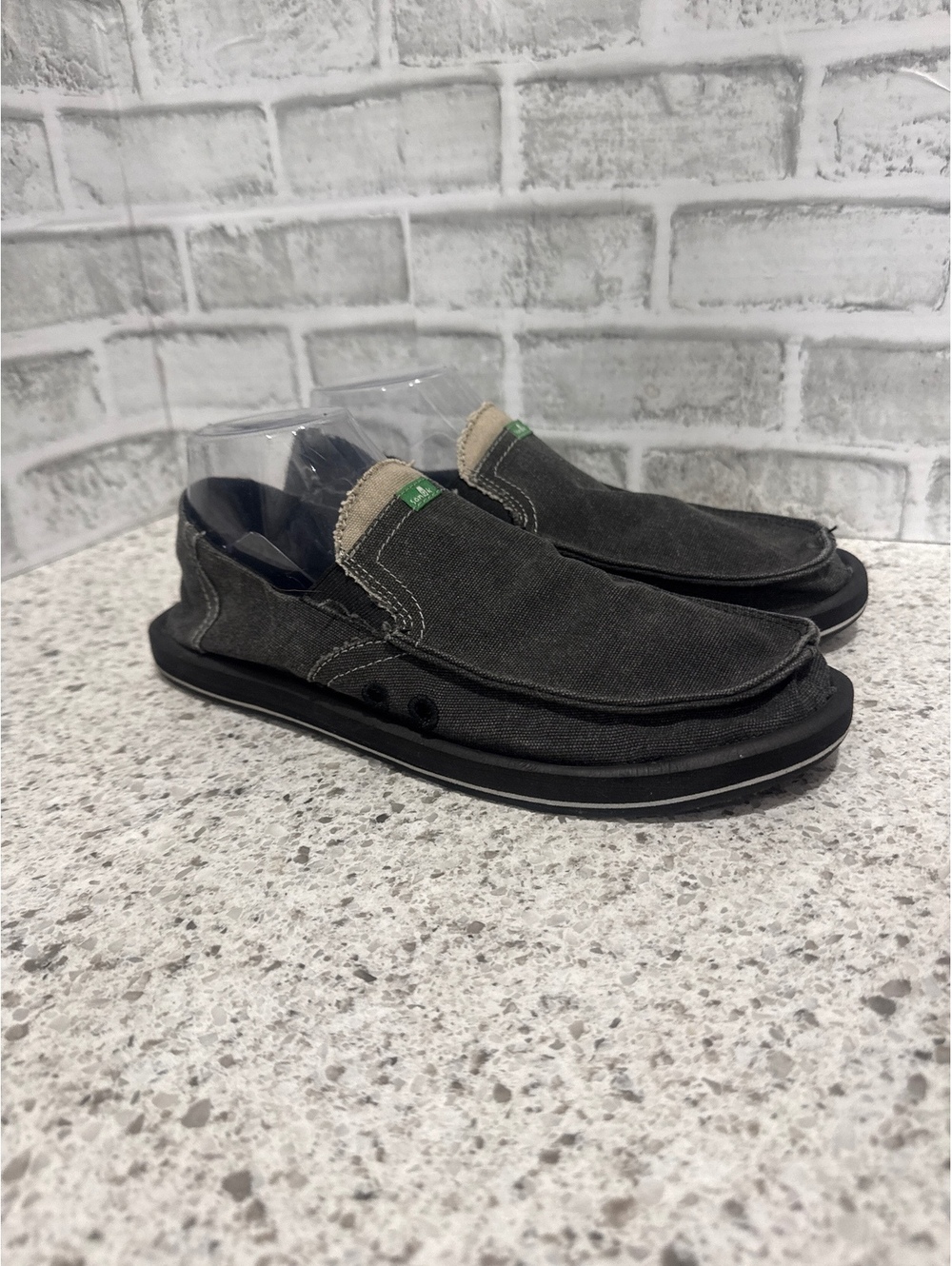 Sanuk Men's Casual Slip-On Shoes Size 9, Black Textile Upper